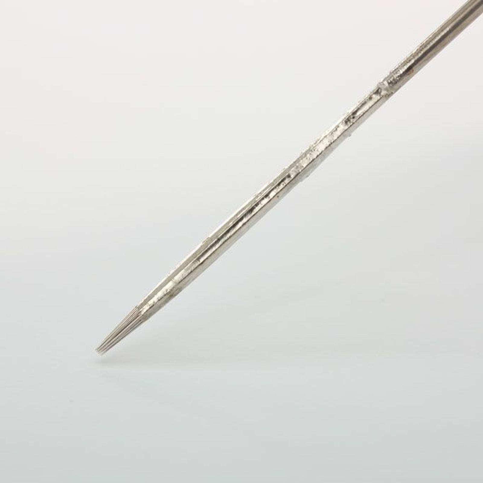 1214RLT Round Liner Super Tight Nuclear Tattoo Needles