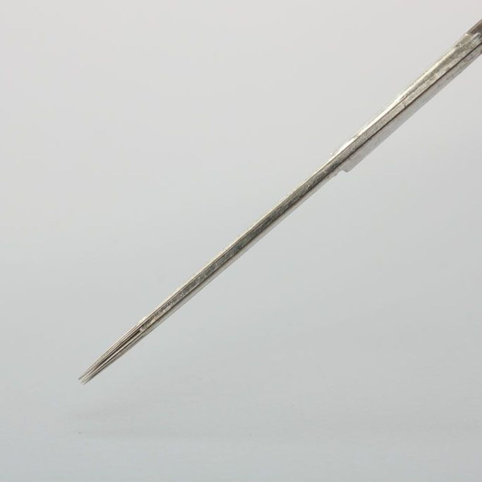 1204RL Round Liner Regular Tight Nuclear Tattoo Needles